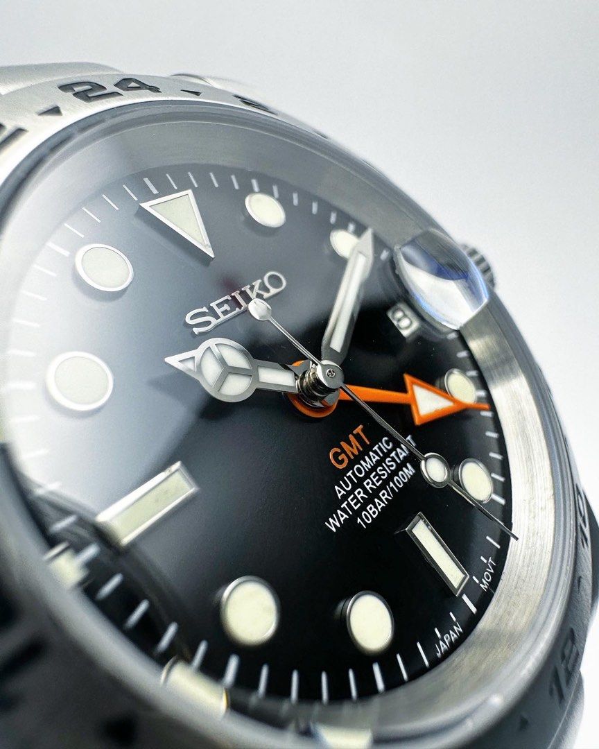 EXPLORER BLACK MOD