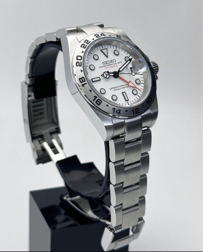 EXPLORER WHITE MOD