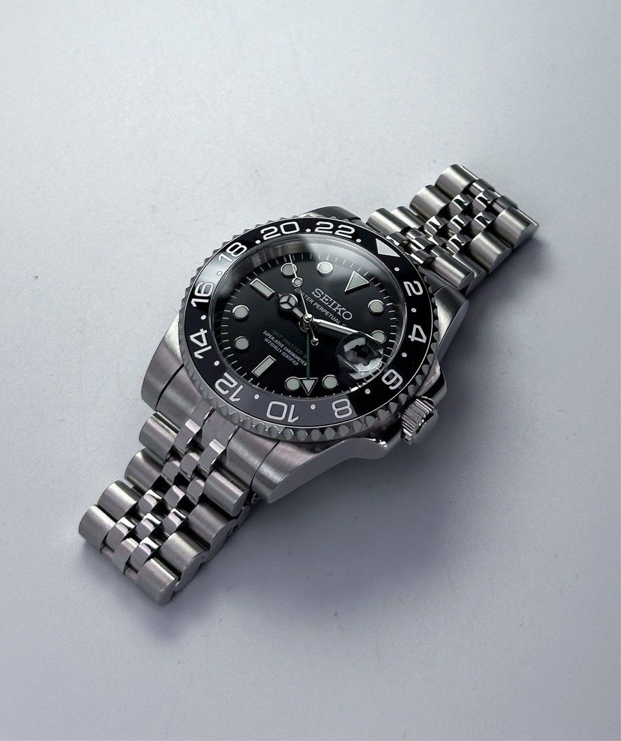 GMT BLACK MOD