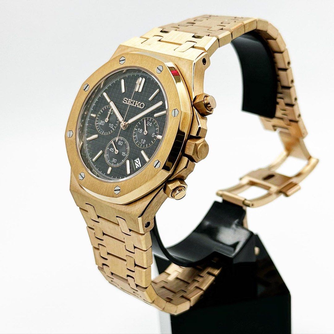 ROYAL OAK GOLD CHRONOGRAPH